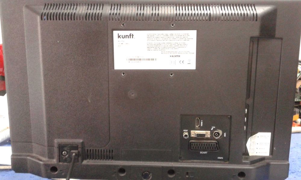 Vendo Led Kunft de 20 polegadas