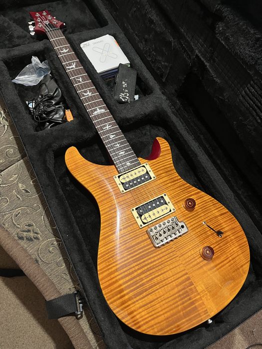 PRS SE Custom 24 Электрогитара