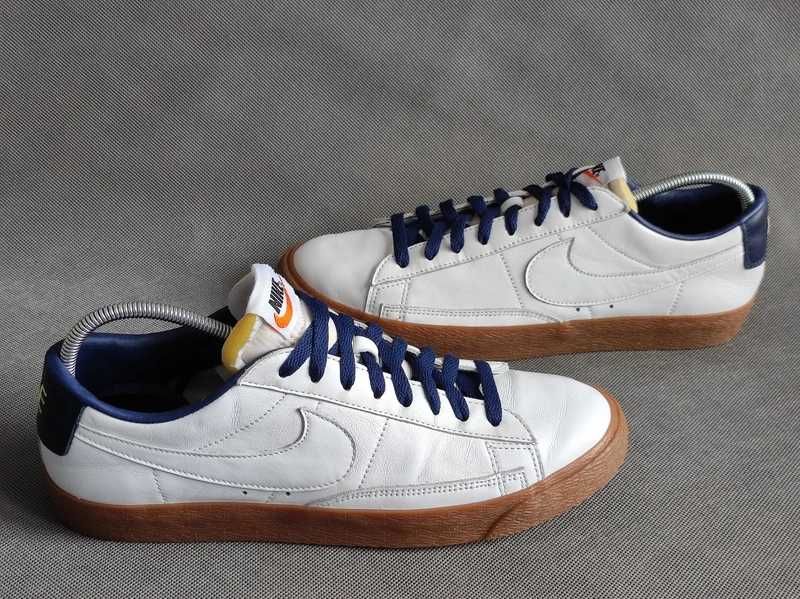 - Nike Blazer Low - Sneakersy r. 44,5