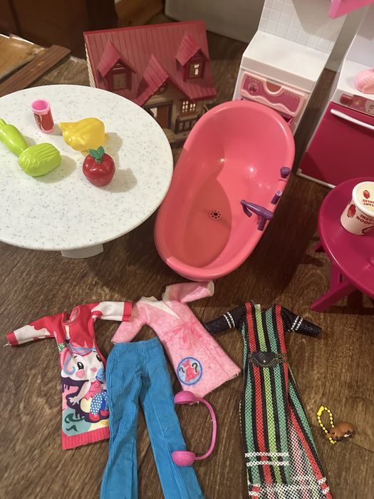 Мебель для барби , посуда