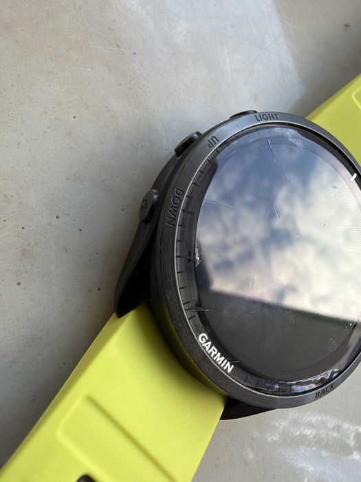 Garmin Forerunner 965 gwar.