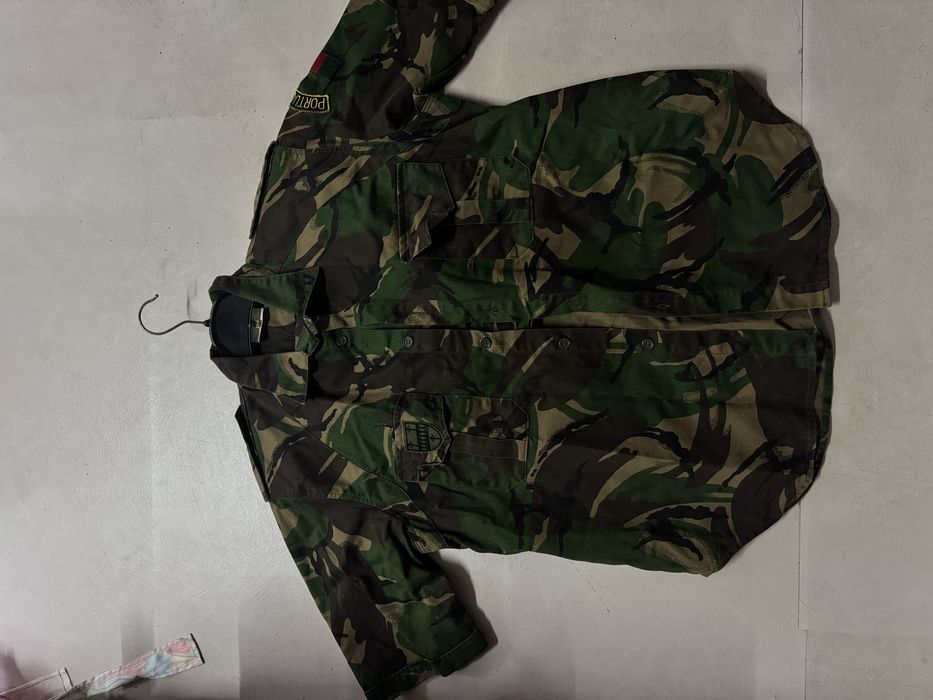 Farda camuflada completa (camisa, calçoes)