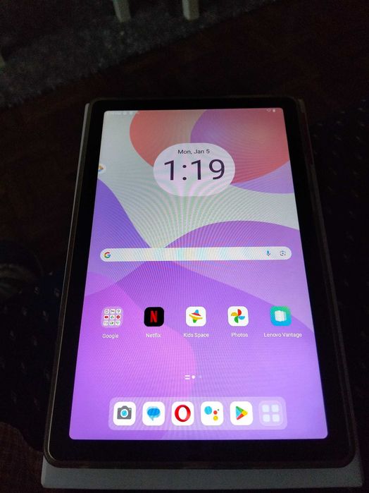 Tablet quase nova com pouco uso