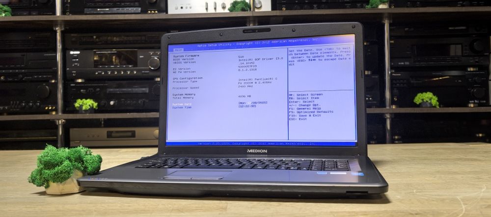 Ноутбук Medion E 7222/Pentium 2020M/Ram 4gb DDR3/HDD no