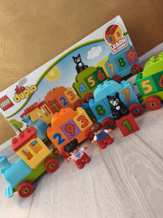 Конструктор LEGO DUPLO Потяг із цифрами