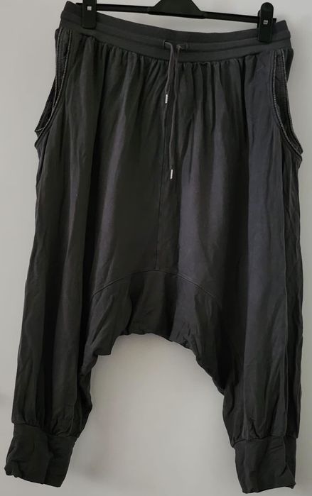 Spodnie haremki oversize 3/4