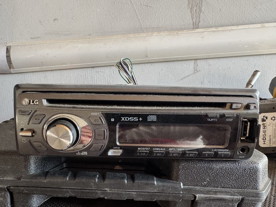 Radio samochodowe usb cd mp3 LG