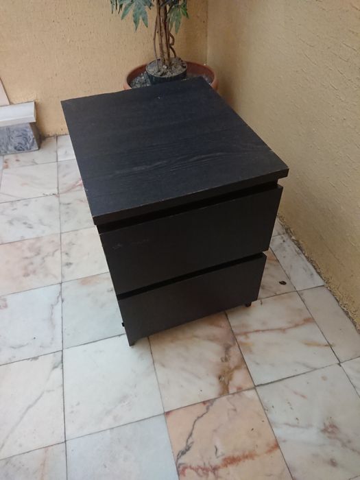 Mesas cabeceira ikea malm pretas