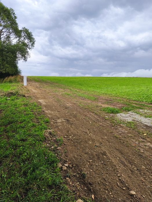 Działka 10 arów rekreacyjno-budowlana