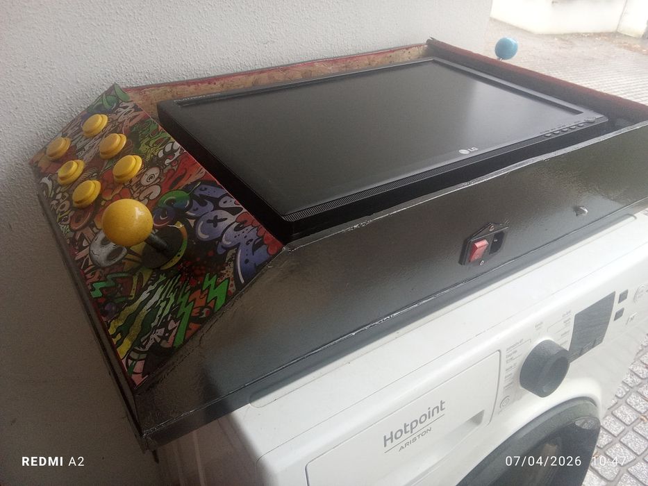 Arcade cocktail  jogos