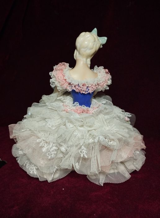 Кружевница "Балерина на вершине Успеха", 23см, UnterWeisBach, Германия