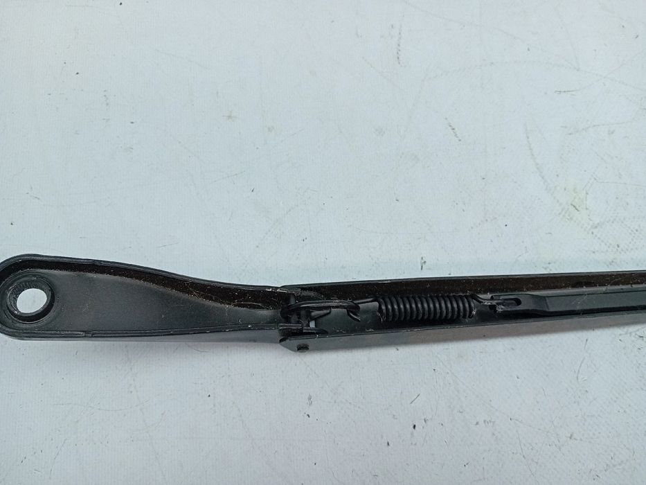 Haste / braço de escova limpa vidros frente direita CITROËN C4 III