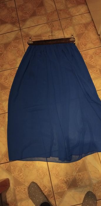 Spódniczka długa       r uniieslany