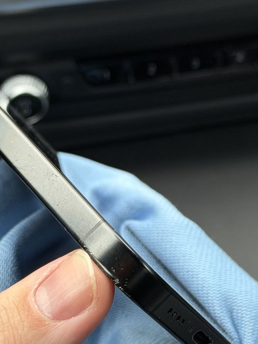 iPhone 16 Pro Max 256GB eSIM Black Titanium (MYW33)