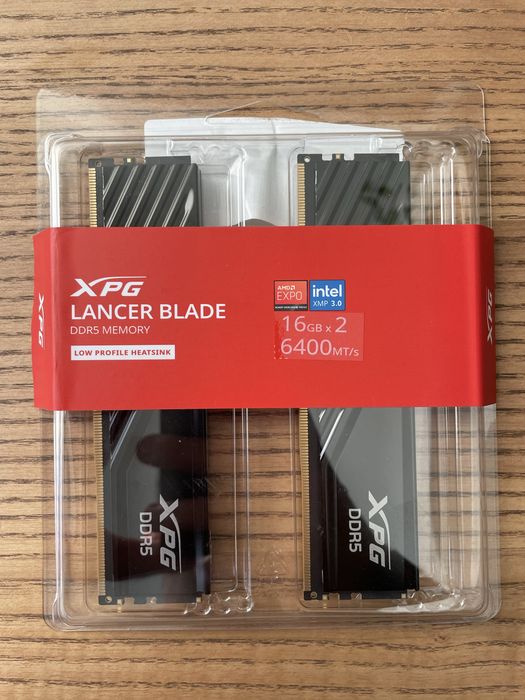 Оперативна памʼять Adata 64 GB (4x16GB) DDR5 6400 MHz CL32 XPG