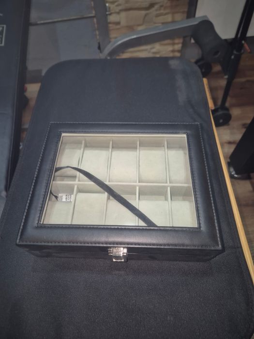 Pudełko na Zegarki Etui Organizer 10 Zegarków