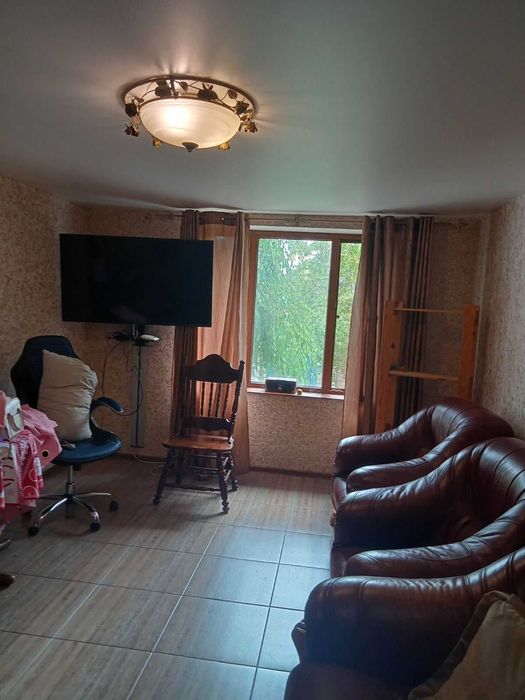 Продається сучасний житловий будинок