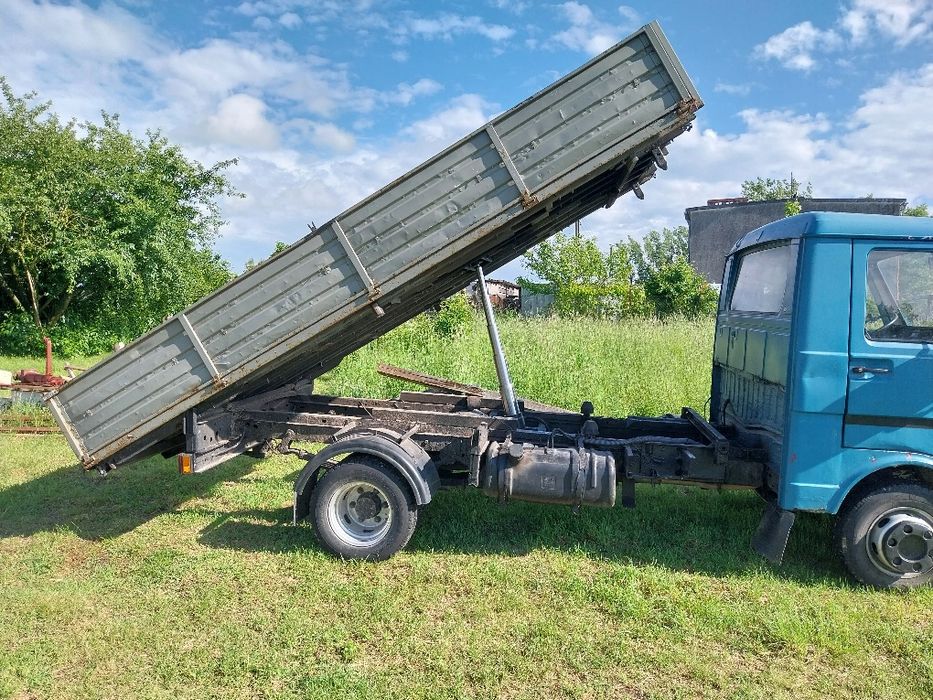 Usługi minikoparką wywrotką