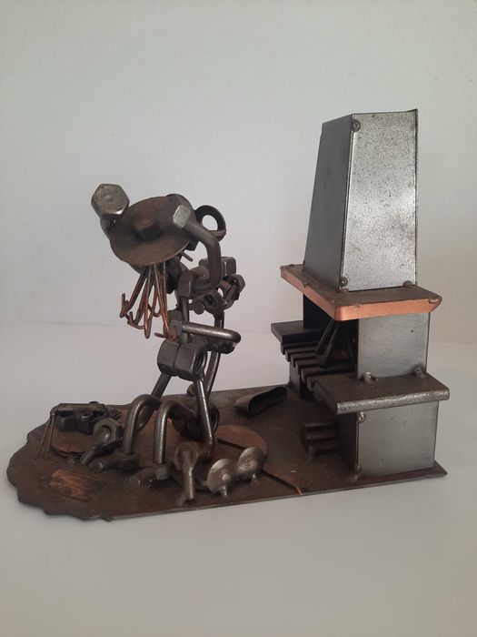 Estátua Hina & Kunst