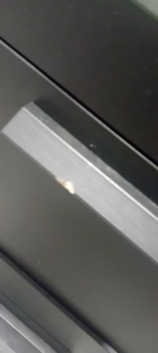 Cómoda quarto preta