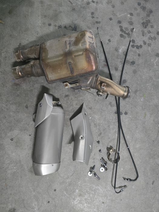 Escape completo yamaha R1 2015 até 2025