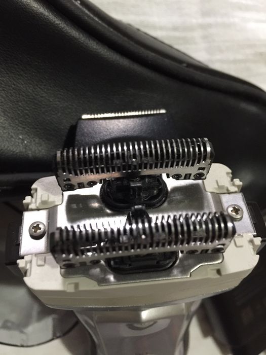 Єлектро бритва Panasonic ES-LF51