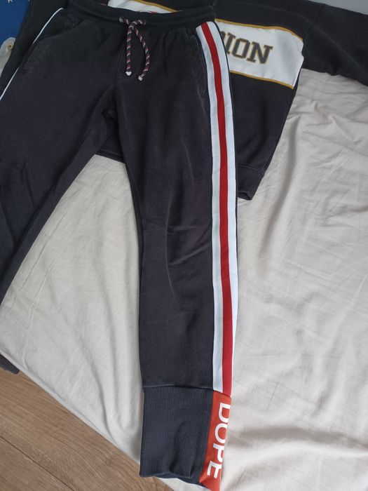Bluza i Spodnie Dresowe.