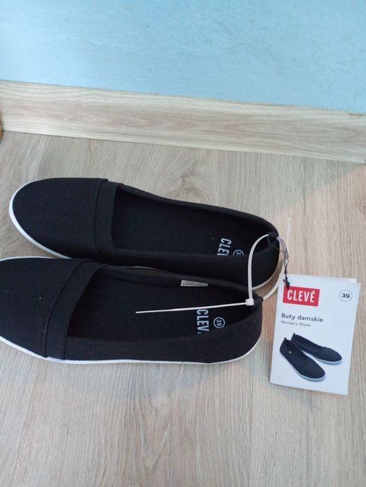 Tenisówki nowe czarne