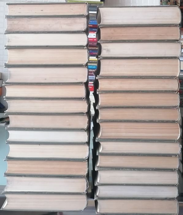 Історія міст і сіл Урср комплект 26 томів і окремі томи Луганська Крим