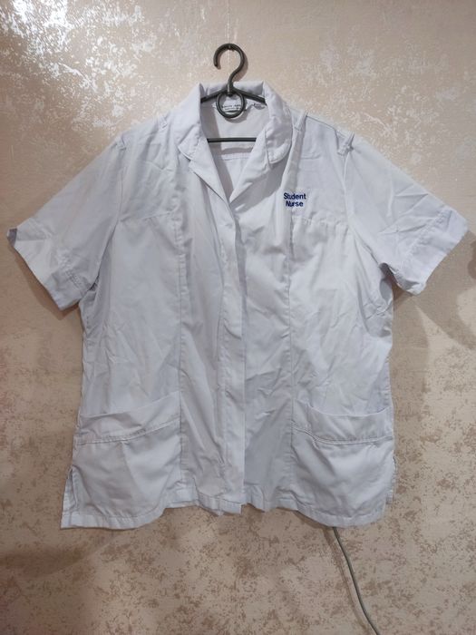 Продам медицинські кофти,і халати.