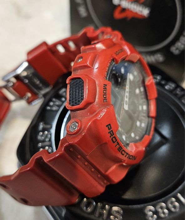 6187/25 Zegarek Casio GShock GA-100B czerwony