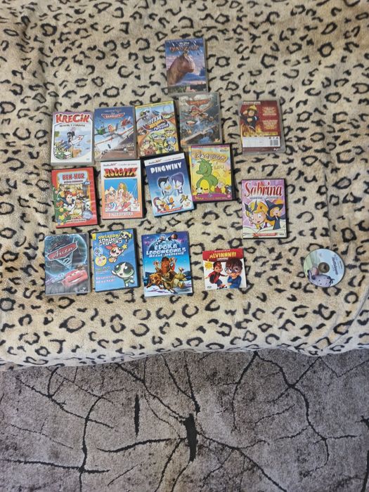 Płyty dvd w większości sprawne