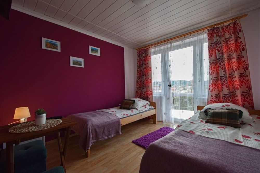 Blisko jeizora Dom na wylacznosc  Bieszczady Zawóz nad jeziorem Solina