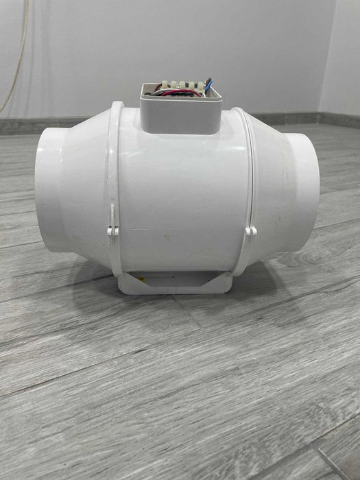 Канальний вентилятор/витяжка