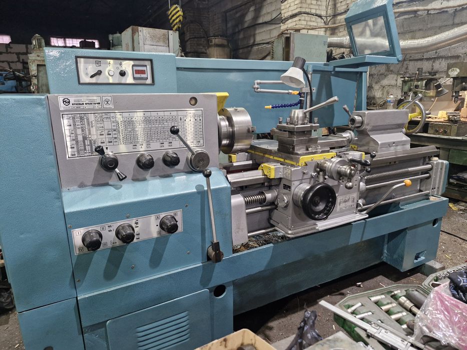 16К20П  токарный станок с кон.подачей