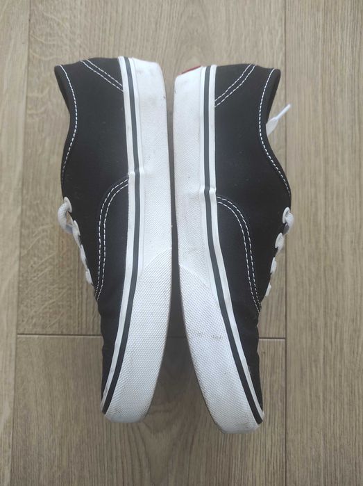 Czarne buty Vans