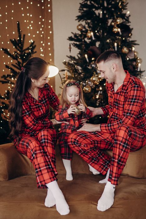 Новорічний FAMILY LOOK для всієї сімʼї. !!!ЦІНА ЗА ТРИ ПІЖАМИ