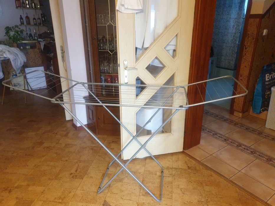 Suszarka na pranie balkonowa wolnostojącaa
