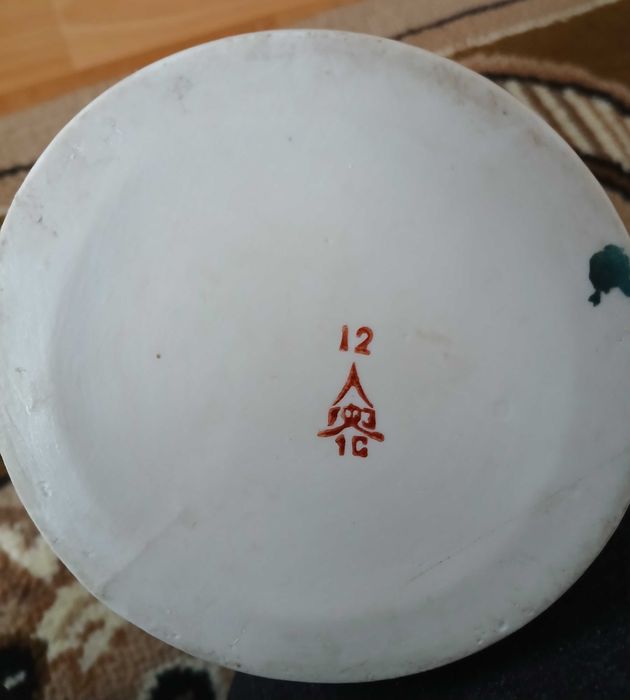 Фарфоровий півник