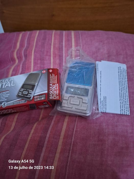 balança muito boa e nova