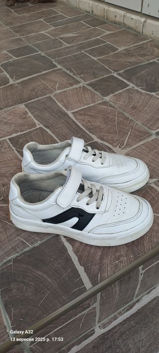 Кросівки, кеди р.35