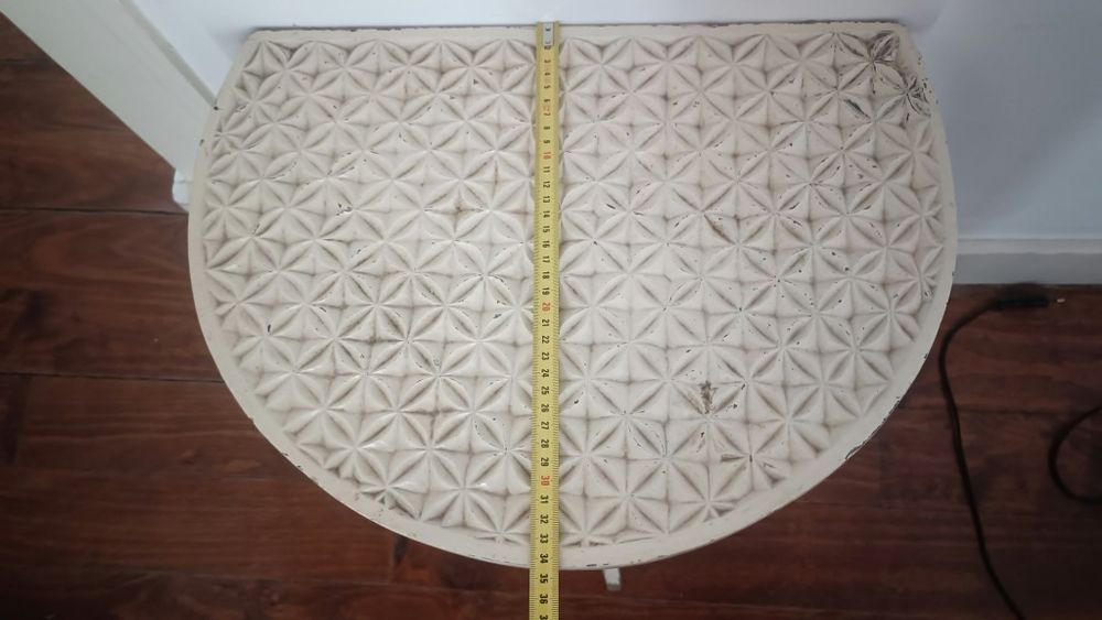 Mesa de apoio de madeira, 3 pés