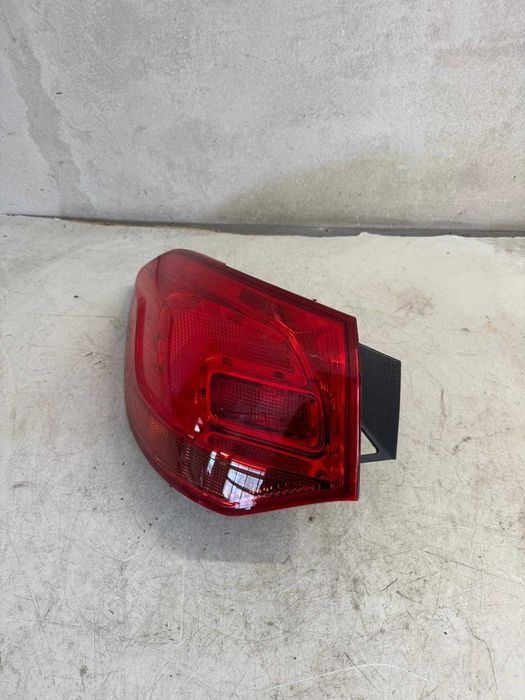 Lampa lewy tył Kombi Opel Astra J EU