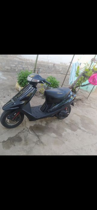 Продам мопед Сузуки Адрес 100куб.
