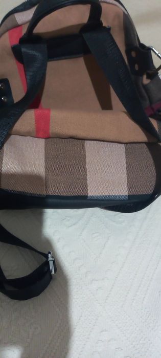 Mochila como nova