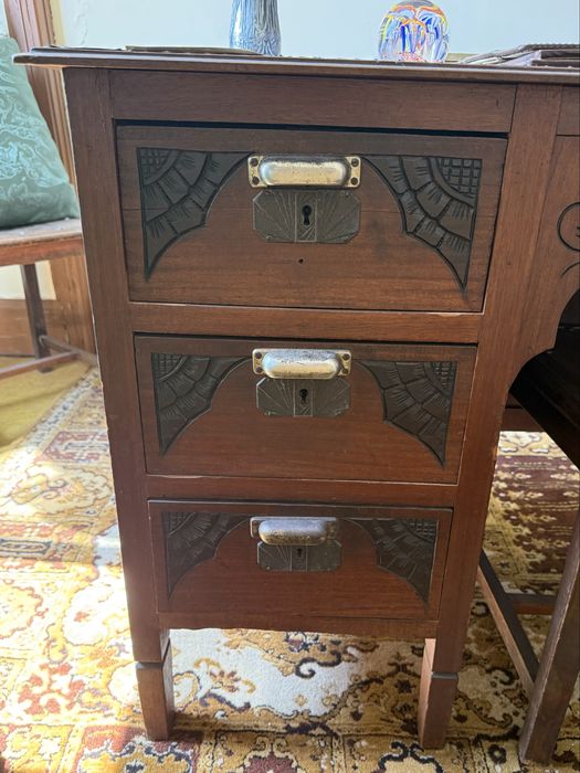 Mesa de escritório em madeira dos anos 70
