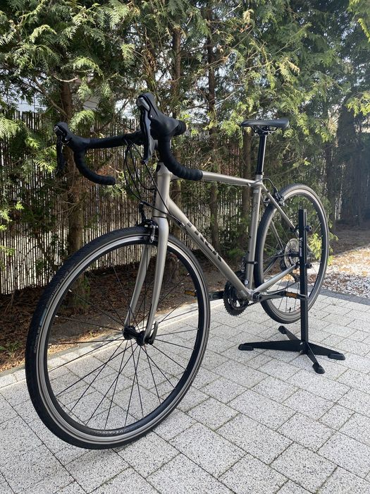 Rower szosowy TREK DOMANE AL 4 ***rozmiar 56*** wzrost 174-180 cm