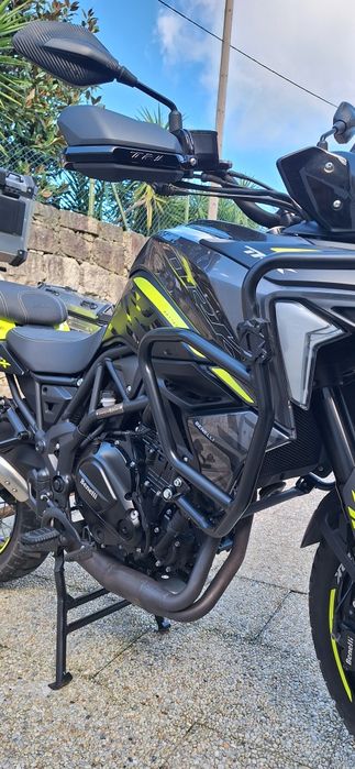 BENELLI TRK 702X  -  10.200 kms