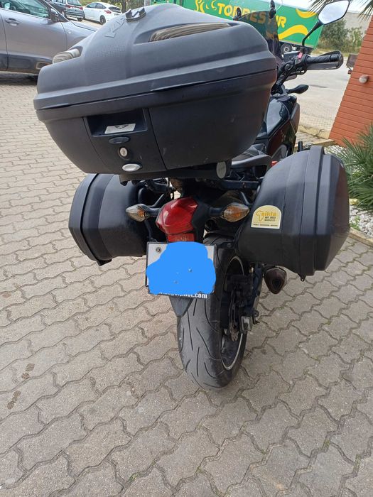 Moto Honda NC750X DCT (automática)