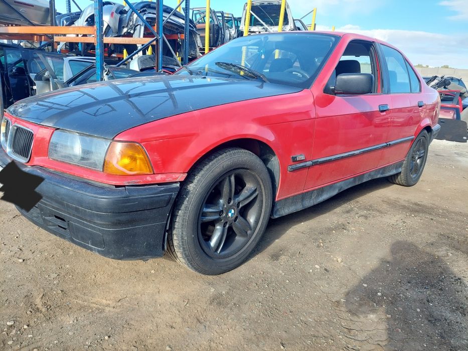 Bmw E36 116i automático todas as peças